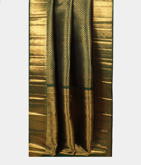 Green Handwoven Kanjivaram Silk Saree T2149722