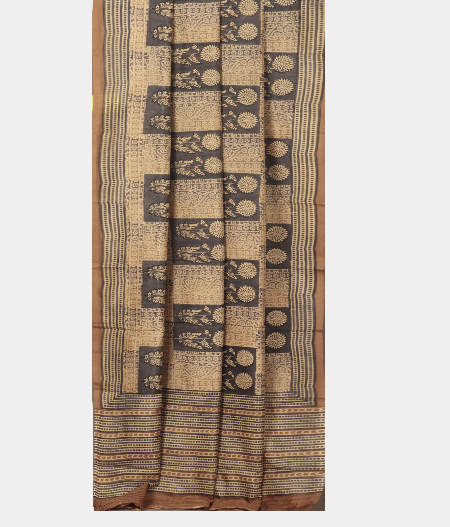 Grey Printed Silk Saree T2164982