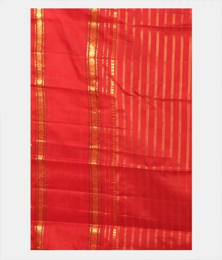 Bottle Green Handwoven Kanjivaram Silk Saree T2076293