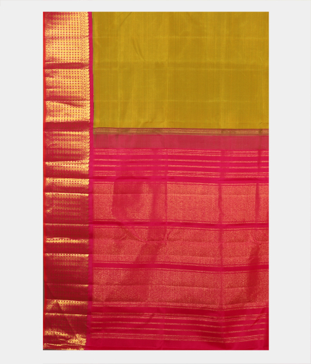 Green Handwoven Kanjivaram Silk Saree T2299344