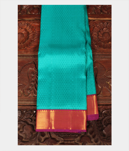Greenish Blue Handwoven Kanjivaram Silk Saree T225336-image