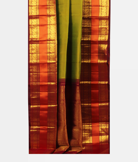 Green Handwoven Kanjivaram Silk Saree T2307432