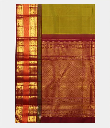 Green Handwoven Kanjivaram Silk Saree T2307434