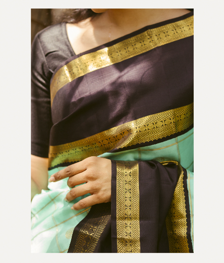 Cyan Blue Handwoven Kanjivaram Silk Saree T2130272