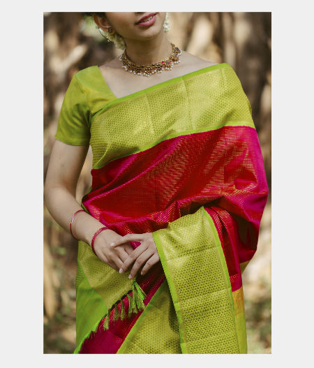 Pinkish Red Handwoven Kanjivaram Silk Saree T2119762
