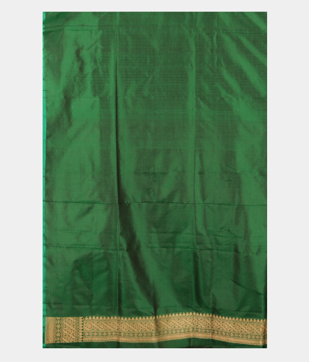 Green Banaras Silk Saree T2302483