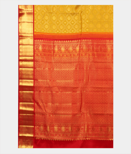 Greenish Yellow Handwoven Kanjivaram Silk Saree T2318104