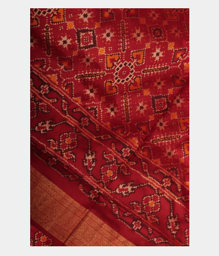 Maroon Ikat Silk Saree T234384-image