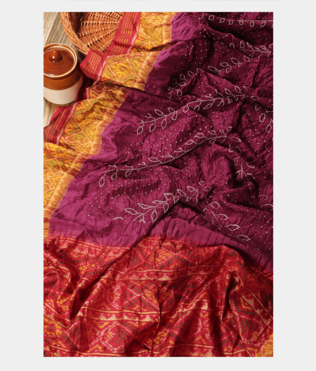 Purple Bandhani Patola Silk Saree T235779-image