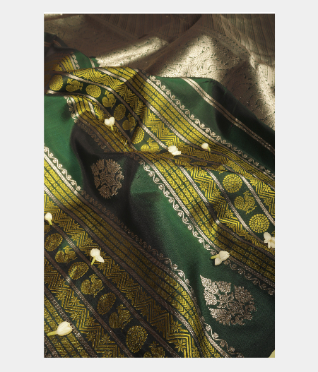 Dark Green Handwoven Kanjivaram Silk Saree T2330715