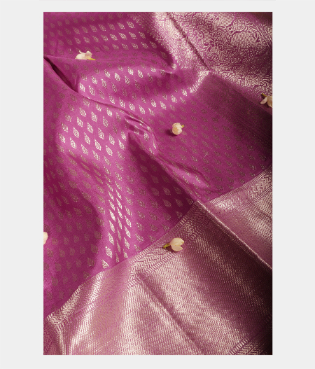 Lavender Pink Handwoven Kanjivaram Silk Saree T2255405