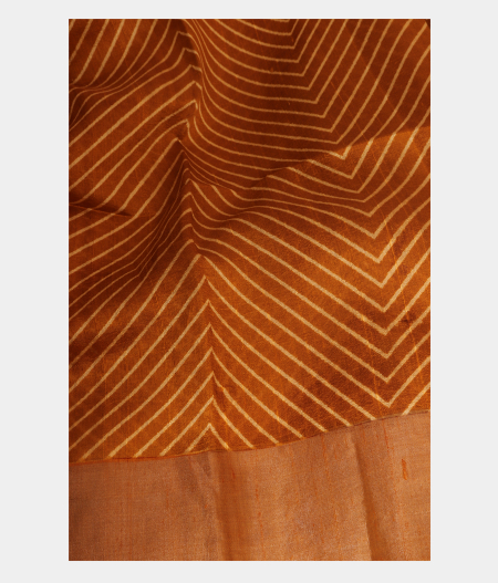 mustard-yellow-printed-raw-silk-saree-t240033-t240033-e