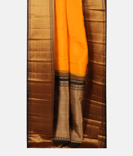 Yellow Handwoven Kanjivaram Silk Saree T2166352