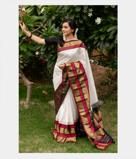 White Handwoven Kanjivaram Silk Saree T225770-image