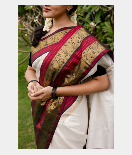 White Handwoven Kanjivaram Silk Saree T2257702