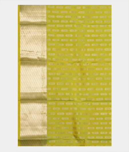 Green Handwoven Kanjivaram Silk Saree T2422683