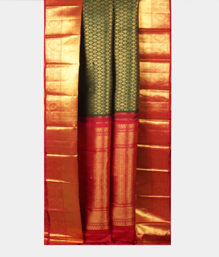 Green Handwoven Kanjivaram Silk Saree T2052822