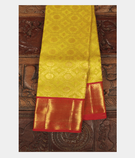 Green Handwoven Kanjivaram Silk Saree T246941-image