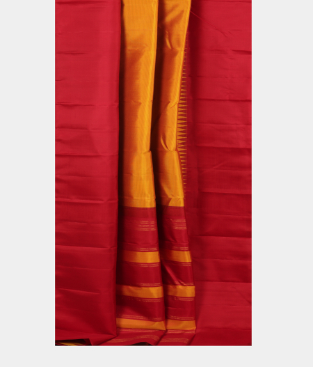 Yellow Handwoven Kanjivaram Silk Saree T2440172