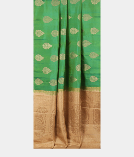 Green Handwoven Kanjivaram Silk Saree T2507132