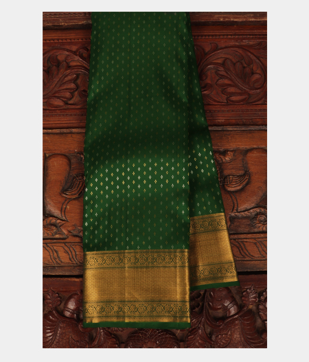 Green Handwoven Kanjivaram Silk Saree T250723-image