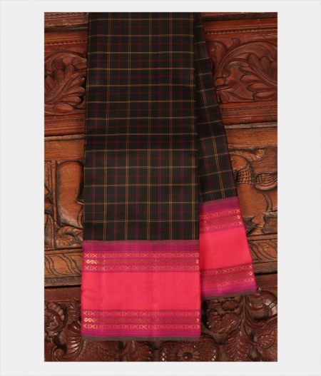 Black Handwoven Kanjivaram Silk Saree T242004-image