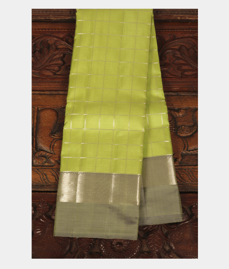 Green Handwoven Kanjivaram Silk Saree T251613-image