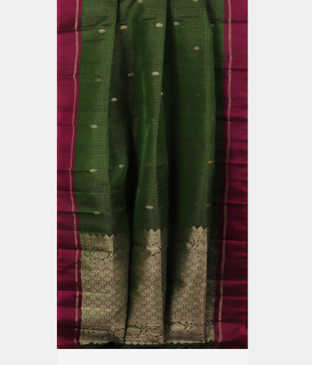 Green Handwoven Kanjivaram Silk Saree T2527292