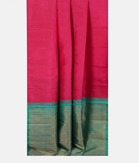 Magenta Handwoven Kanjivaram Silk Saree T2529082