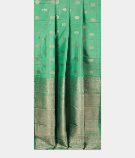 Green Handwoven Kanjivaram Silk Saree T2587892