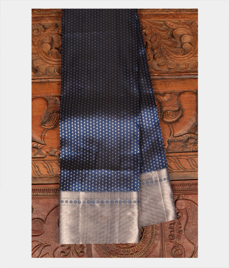 Blue Handwoven Kanjivaram Silk Saree T261984-image