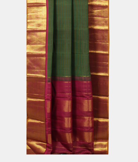 Green Handwoven Kanjivaram Silk Saree T2388912
