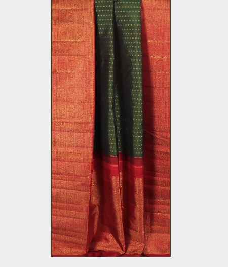 Bottle Green Handwoven Kanjivaram Silk Saree T2574515