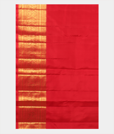 Cream Handwoven Kanjivaram Silk Saree T2317883