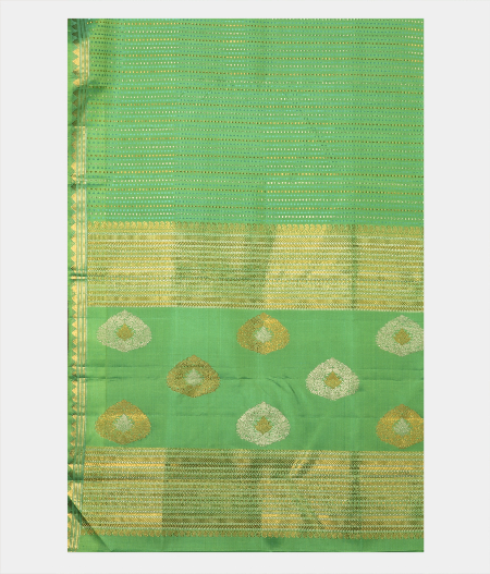 Green Handwoven Kanjivaram Silk Saree T2307464