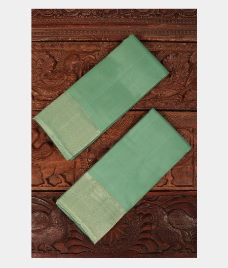 Green Handwoven Kanjivaram Silk Dhoti and Vastharam T282711-image