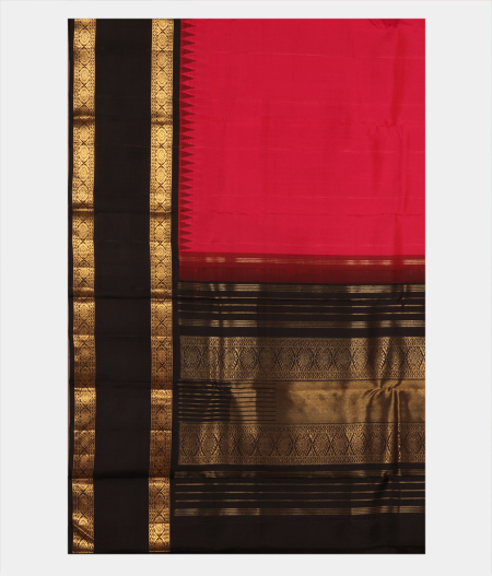 Magenta Handwoven Kanjivaram Silk Saree T2246334