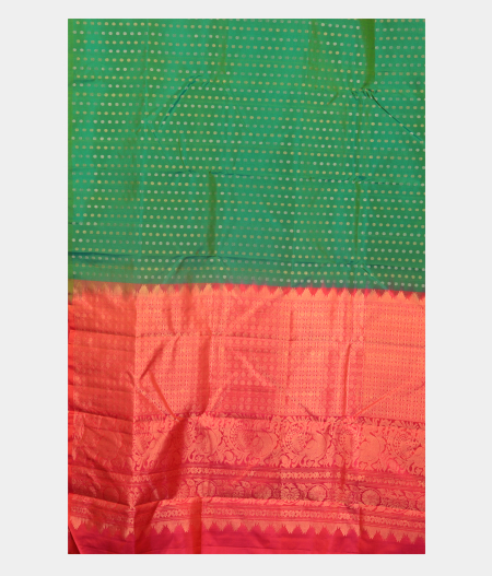 Yellowish Green Handwoven Kanjivaram Silk Saree T2945294