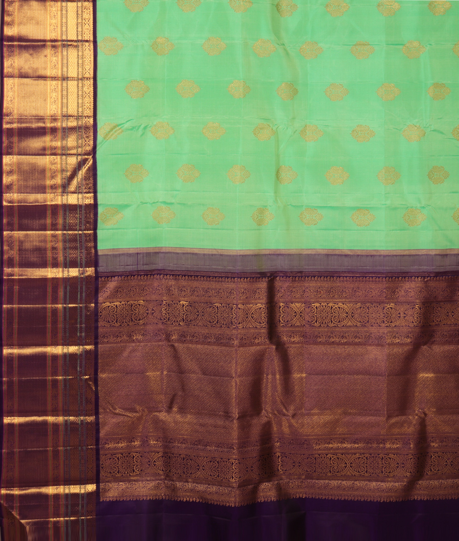 Green Handwoven Kanjivaram Silk Saree T2957494