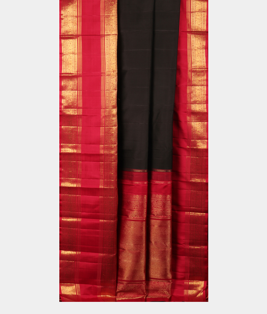Black Handwoven Kanjivaram Silk Saree T2439422
