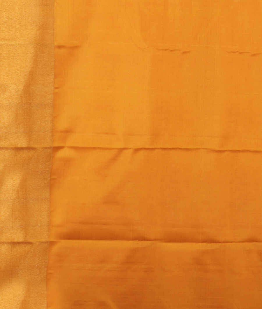 White Handwoven Kanjivaram Silk Saree T2745623