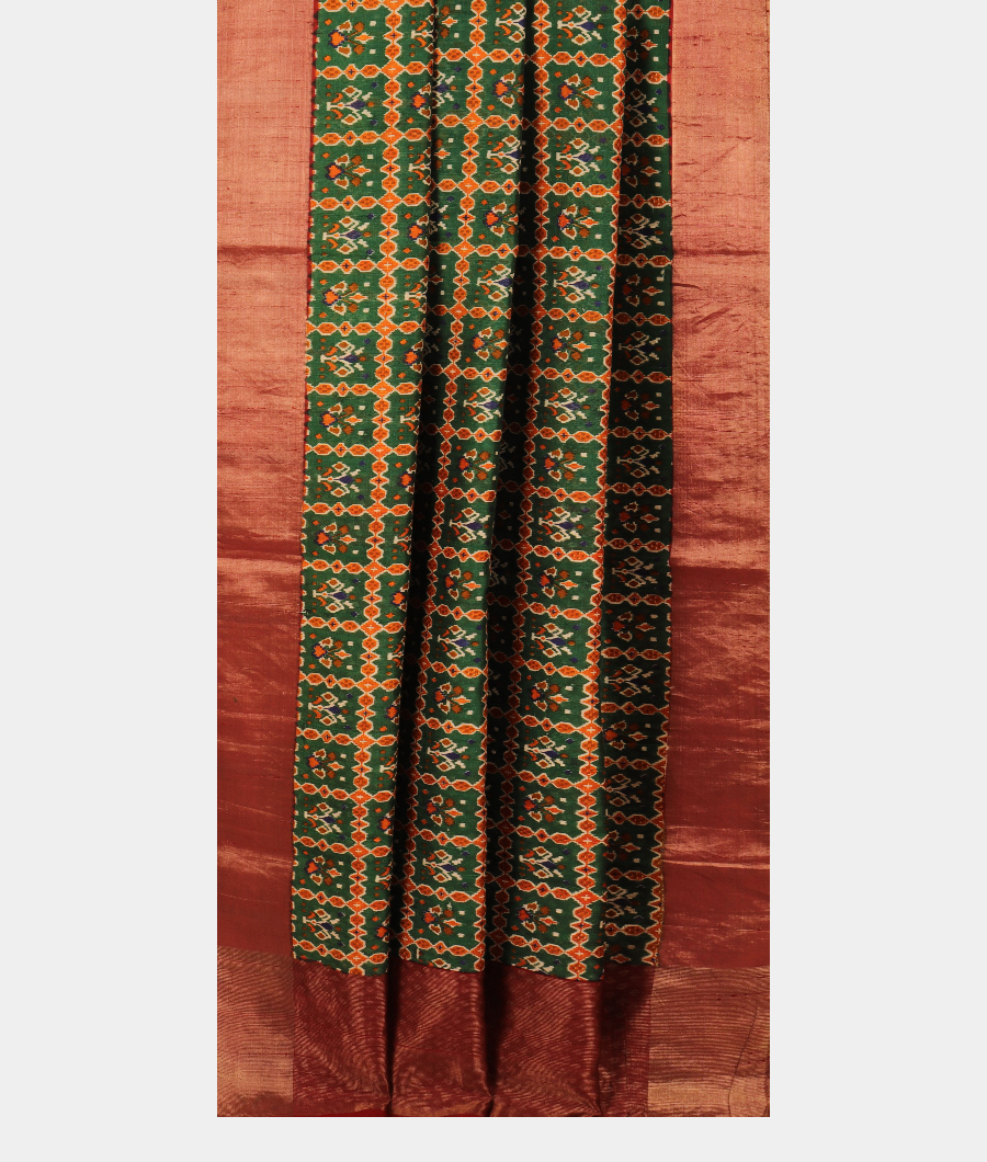 Green Printed Raw Silk Saree T2816822