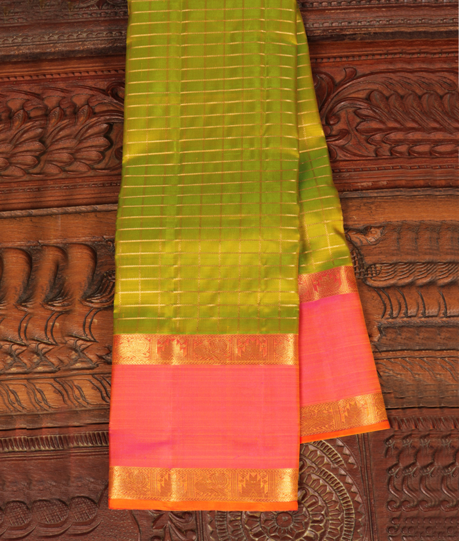 Yellowish Green Handwoven Kanjivaram Silk Saree T249491-image