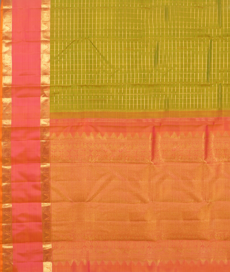 Yellowish Green Handwoven Kanjivaram Silk Saree T2494914