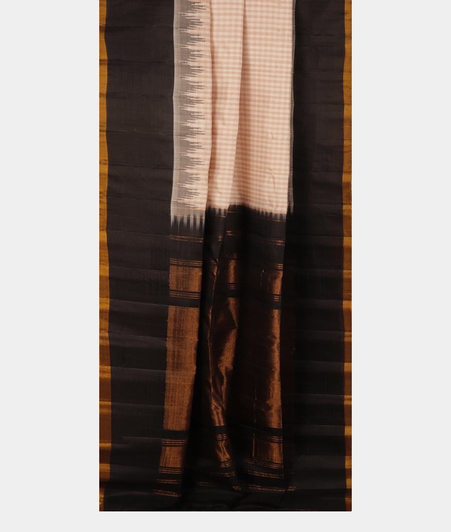 Beige and White Gadwal Silk Saree T2778612