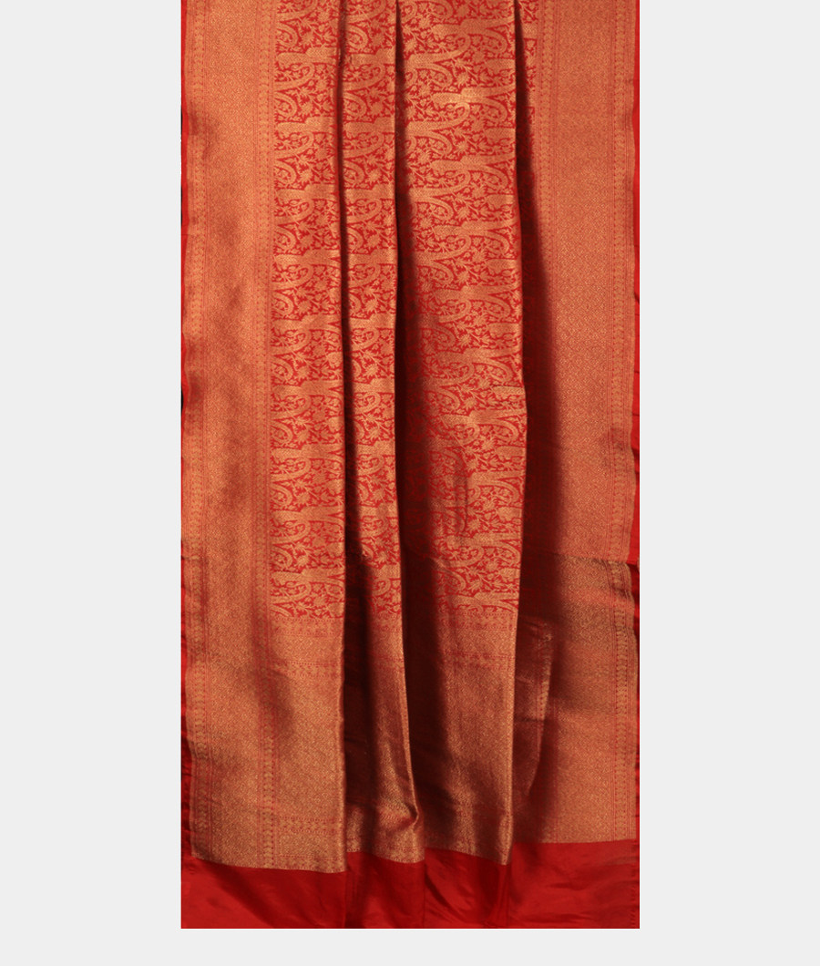 Red Banaras Silk Saree T2913752