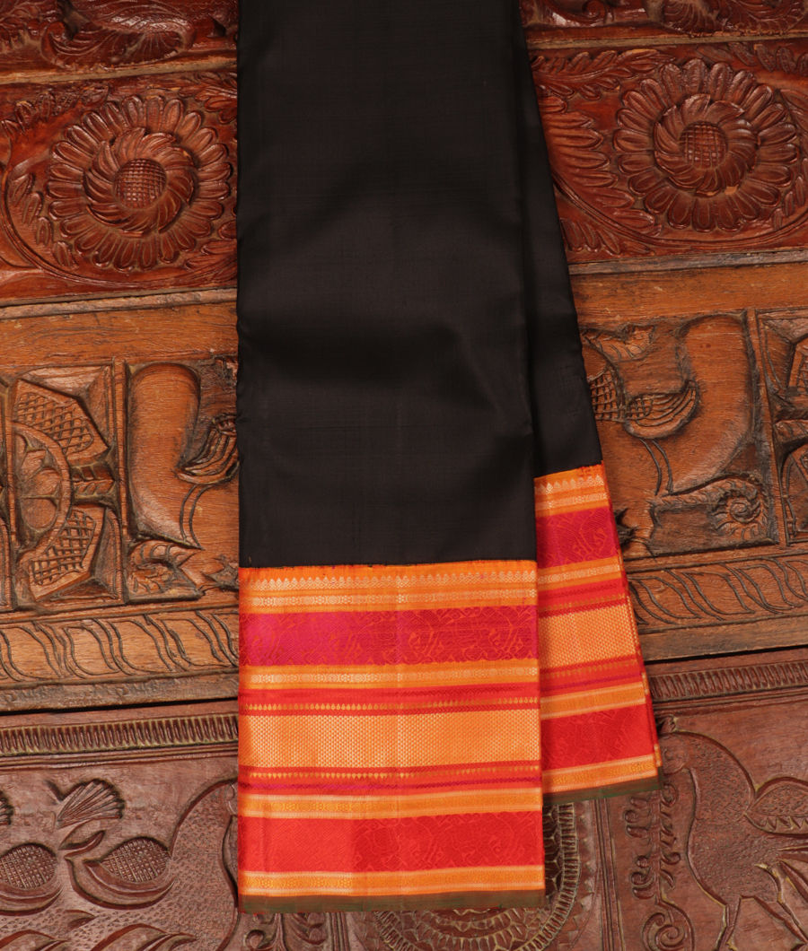 Black Handwoven Kanjivaram Silk Saree T282125-image