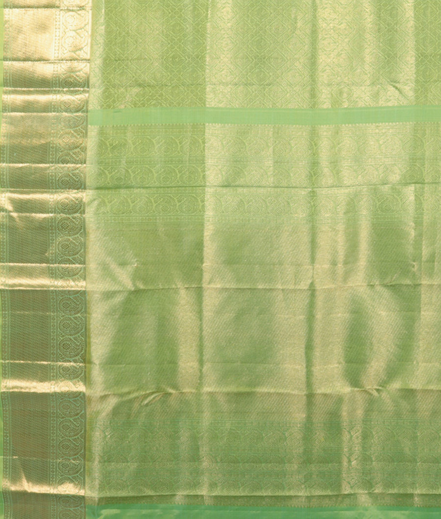 Green Handwoven Kanjivaram Silk Saree T2850434