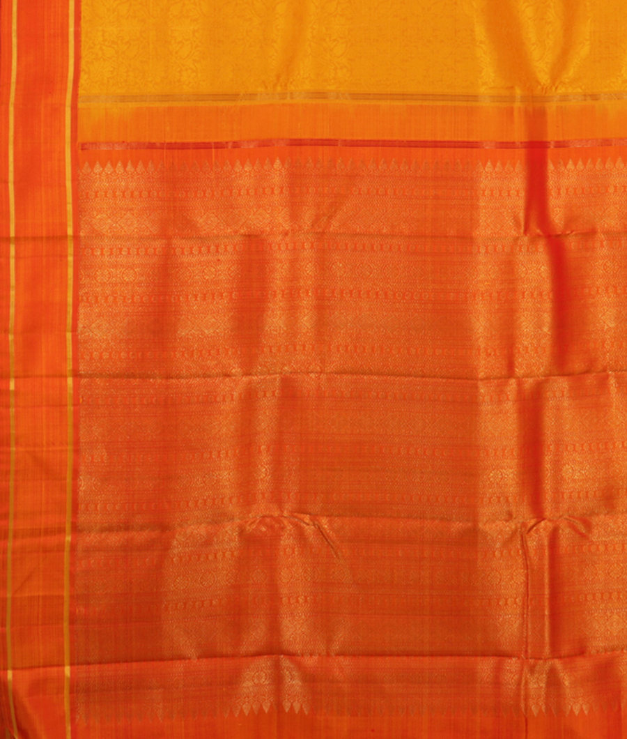 Yellow Handwoven Kanjivaram Silk Saree T1212354