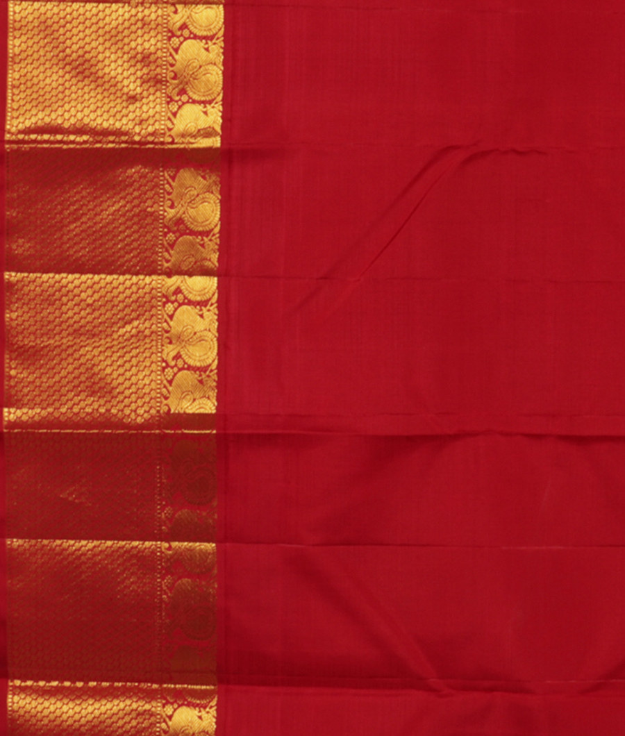 Yellow Handwoven Kanjivaram Silk Saree T2796443